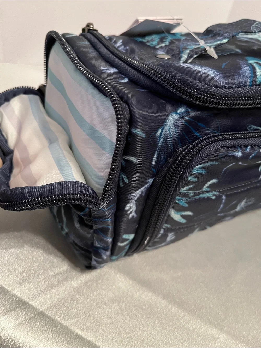 LUG - Trolley Cosmetic Case & Sleeper Brush Holder Combo- Stars and Shells Navy